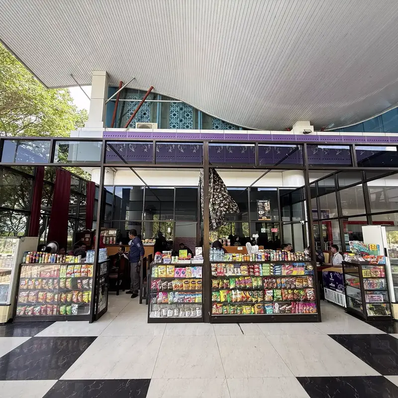 Tenant (Area Depan Terminal)